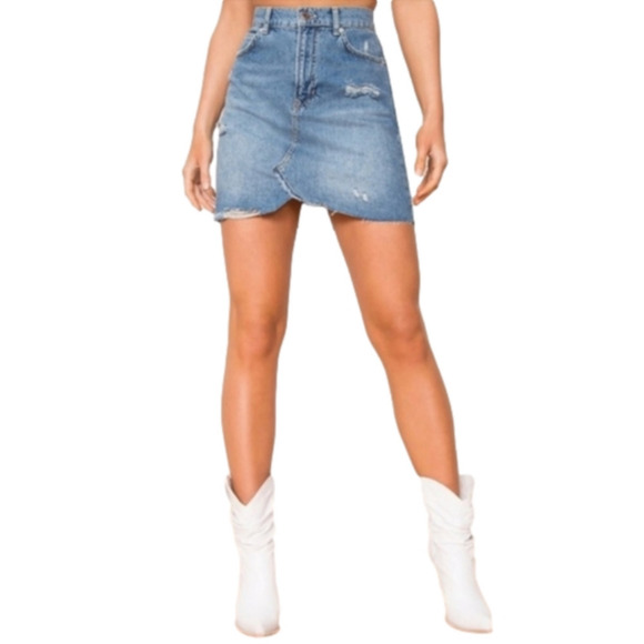 free People We The Free Hallie Distressed Denim Mini Skirt size 24 - Picture 1 of 8